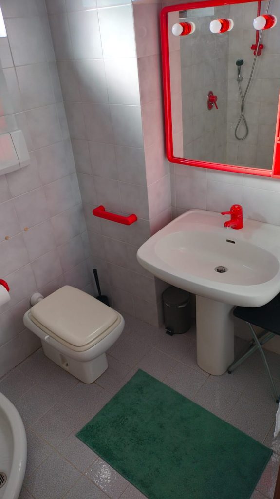 Casa vacanza La Frisa biella tavigliano bagno